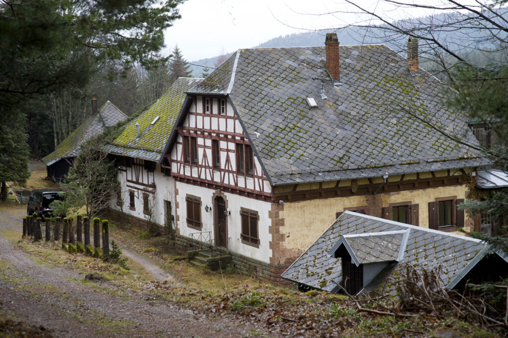 Maison spitzberg facade colombage Maison à colombages vosges